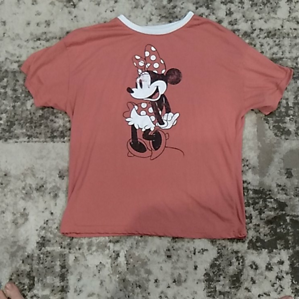 Minnie mouse medium Disney tee shirt